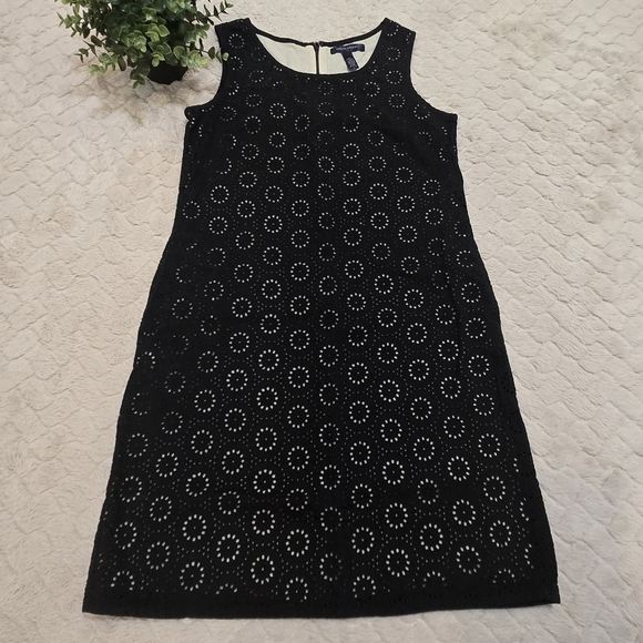 Banana Republic Dresses & Skirts - Banana Republic Black and Cream Overlay Circle Cutout Sleeveless Cotton Dress, 4